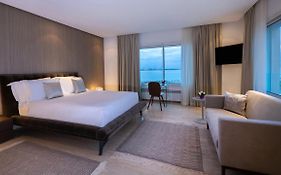 Adam Hotel Suites